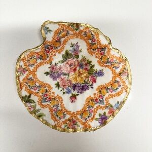 🌷Floral Gold-Trim Shell Trinket Dish